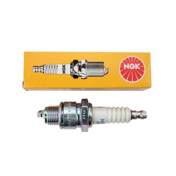 Bougie NGK BR8HS pour Benelli K2 100 AC 2001
